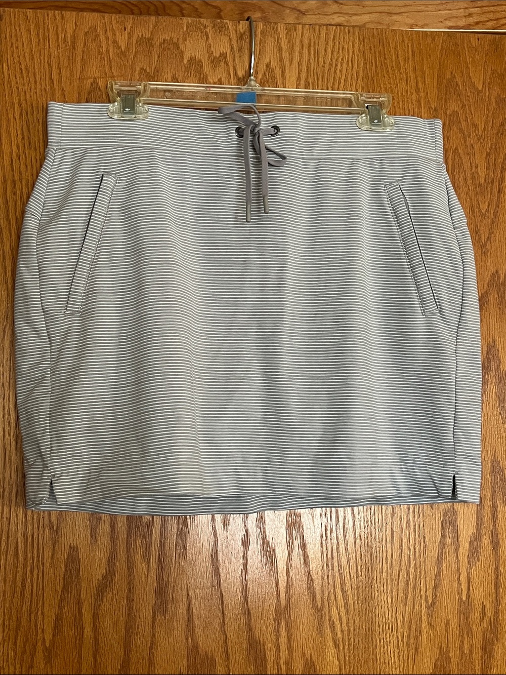 Striped Drawstring Waist Mini Skort  - Light Gray